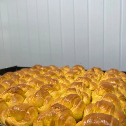 Medialunas de copetín dulces x50 unidades